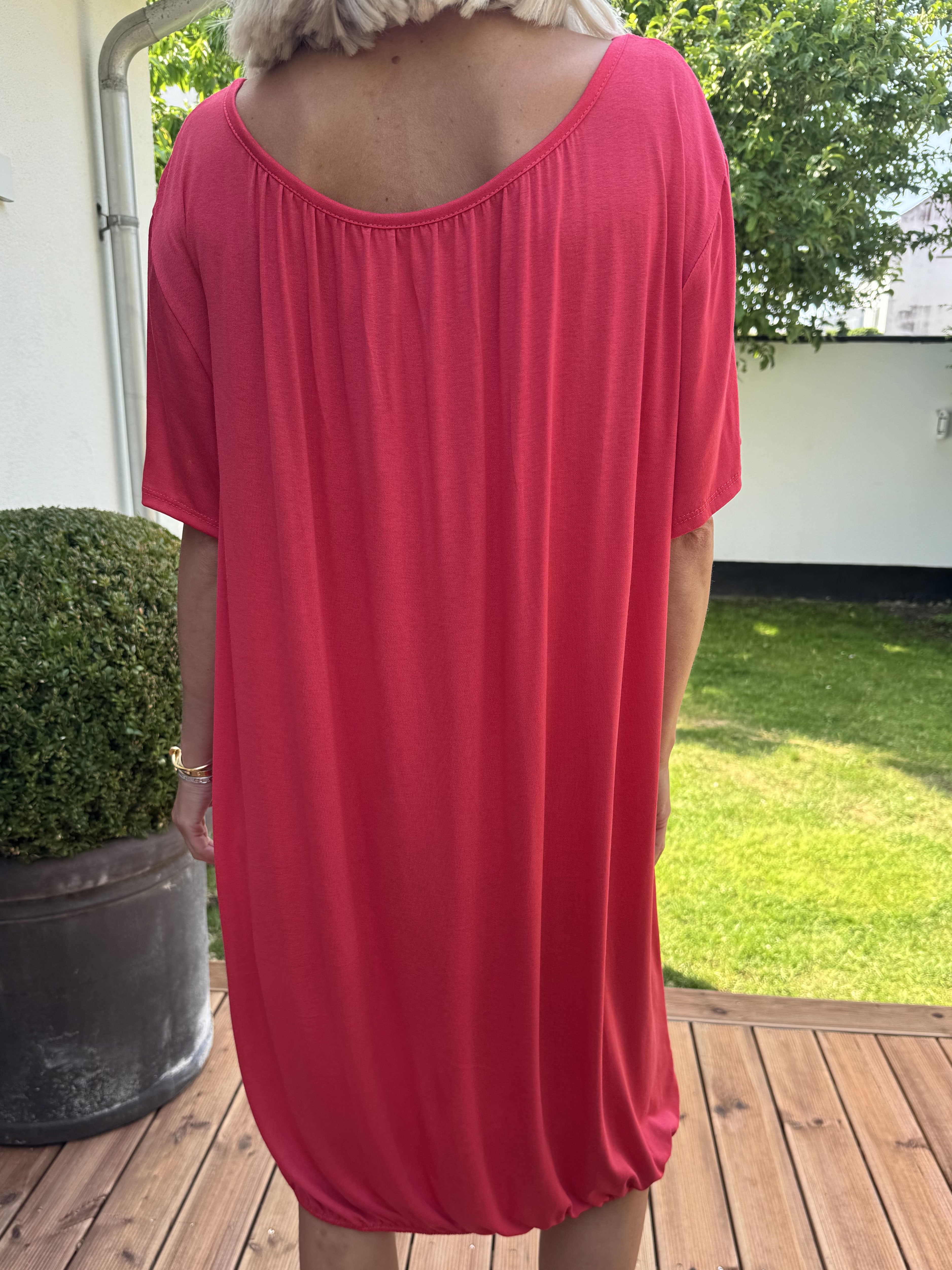 Miracle Dress - Basis kjole i viskose med elastik forneden